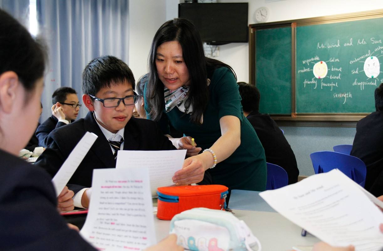 小摩：美联储维持利率已成定局，理事沃勒和鲍曼或为主席职位投出降息票
